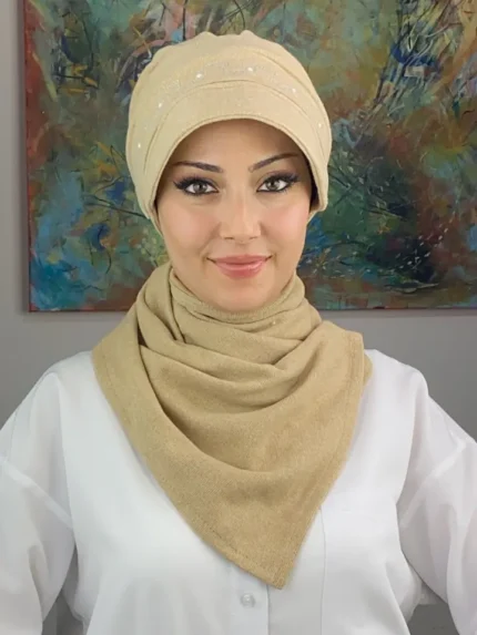 Değişik Desen İnci Detaylı İkili Takım Şapka - Sütlü Kahve